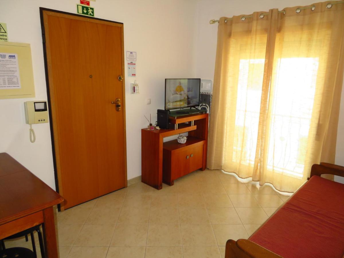 מונטה גורדו Apartamentos Carolino מראה חיצוני תמונה