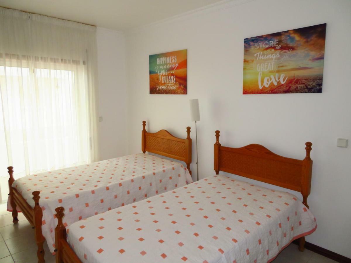 מונטה גורדו Apartamentos Carolino מראה חיצוני תמונה