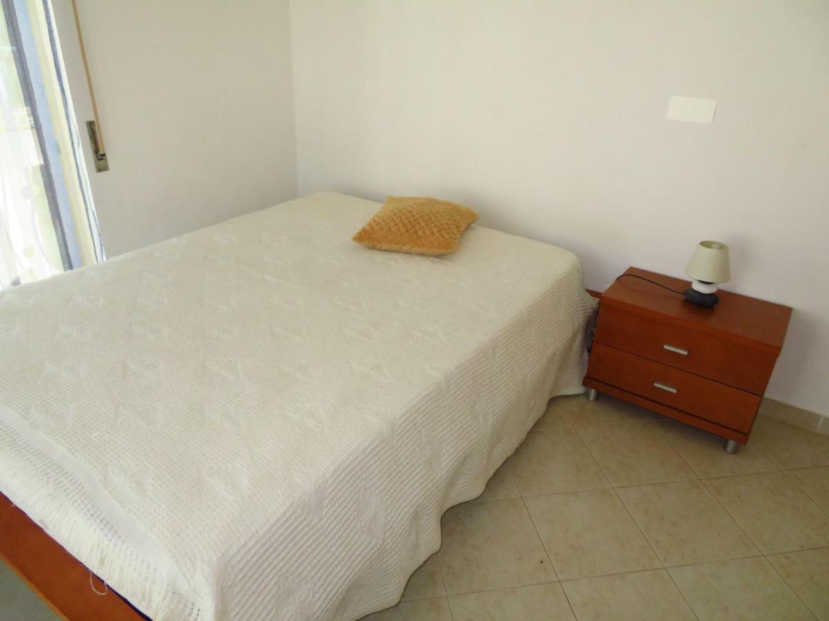 מונטה גורדו Apartamentos Carolino מראה חיצוני תמונה
